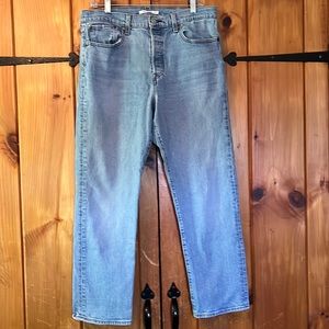 Levi’s 501 Wedgie Straight Jeans